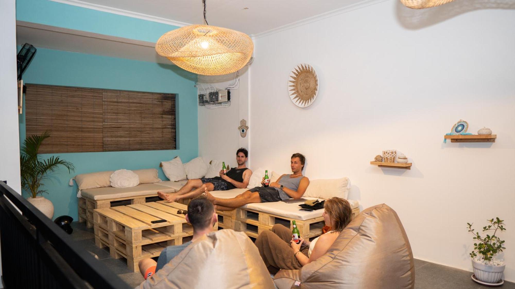 The White Bay Lombok Apartment Kuta  Ngoại thất bức ảnh