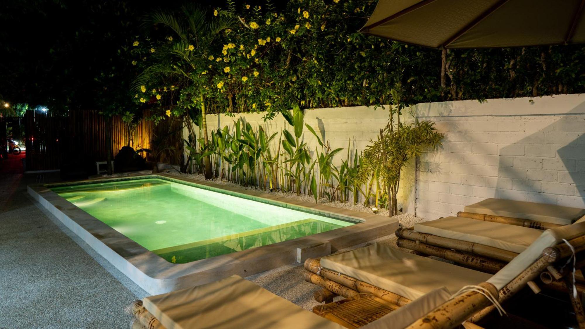 The White Bay Lombok Apartment Kuta  Ngoại thất bức ảnh